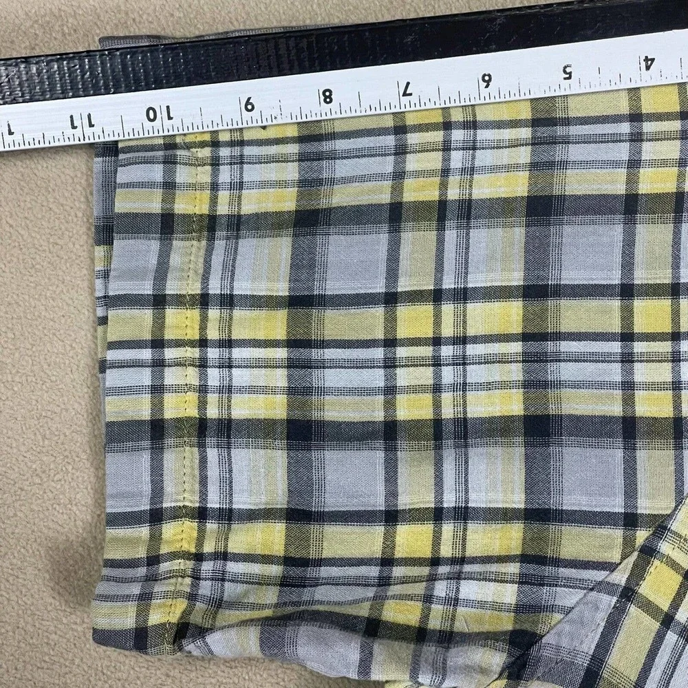 The North Face‎ Mens XL Button Up Short Sleeve Shirt Pockets Relaxed Fit Plaid